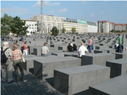 holocaust-memorial1